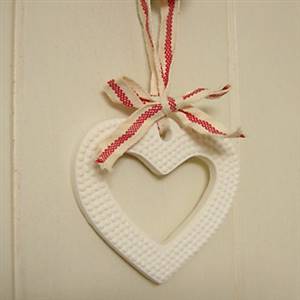 Cinnamon clay heart