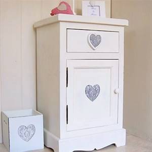 Heart bedside cabinet