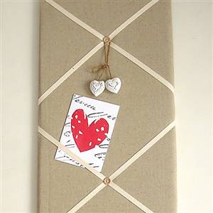 Natural linen memo board