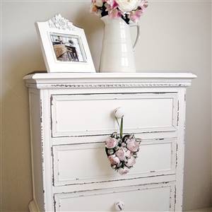 3 drawer bedside cupboard