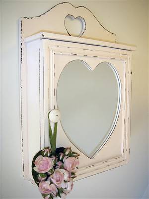 Large heart key cupboard
