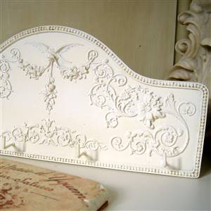 Decorative key holder