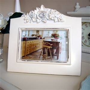 Cream rose photo frame