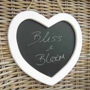 Heart memo blackboardSECONDS