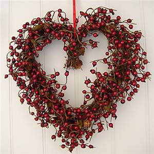 Twiggy heart berry wreath