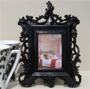 Black baroque photo frame
