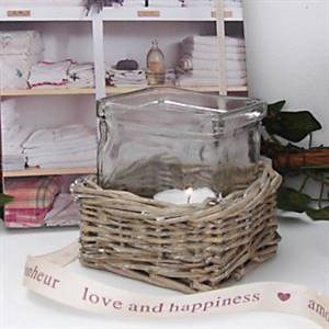 Willow tea light holder