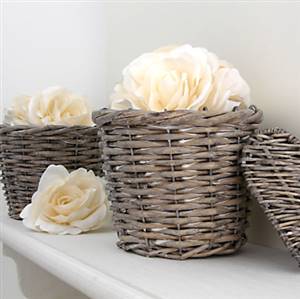 Natural willow planter