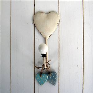 Heart wall hook