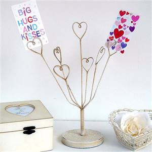 7 hearts card/photo holder