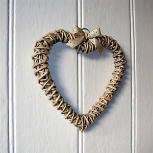 Small willow heart