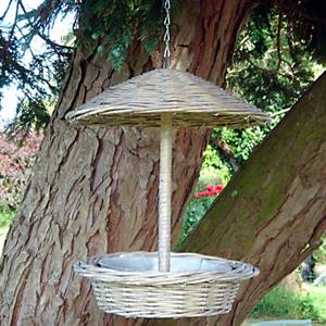 Willow bird feeder