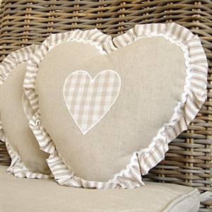 Natural heart gingham cushion