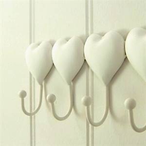 4 off-white heart hook