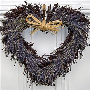 Medium lavender willow heart