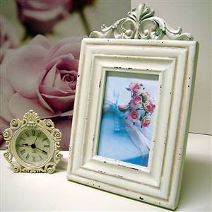 Medium French style photo frame